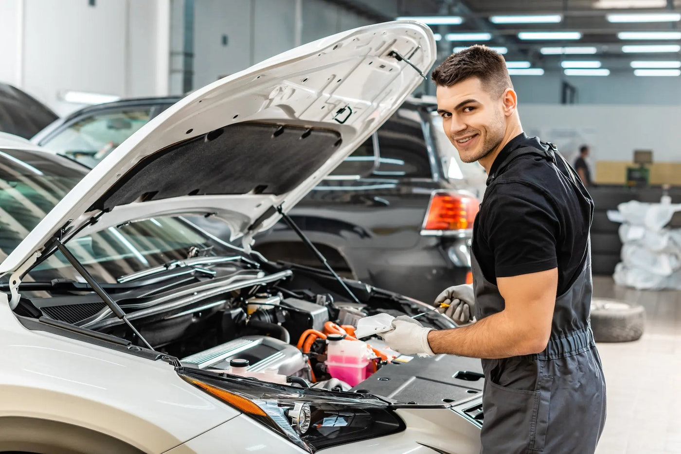 Interim Service & MOT Deal Paisley Autocare LTD