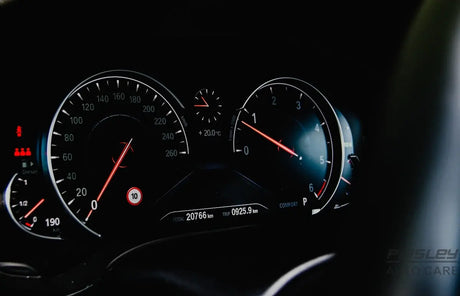 macrshot photography gauge cluster