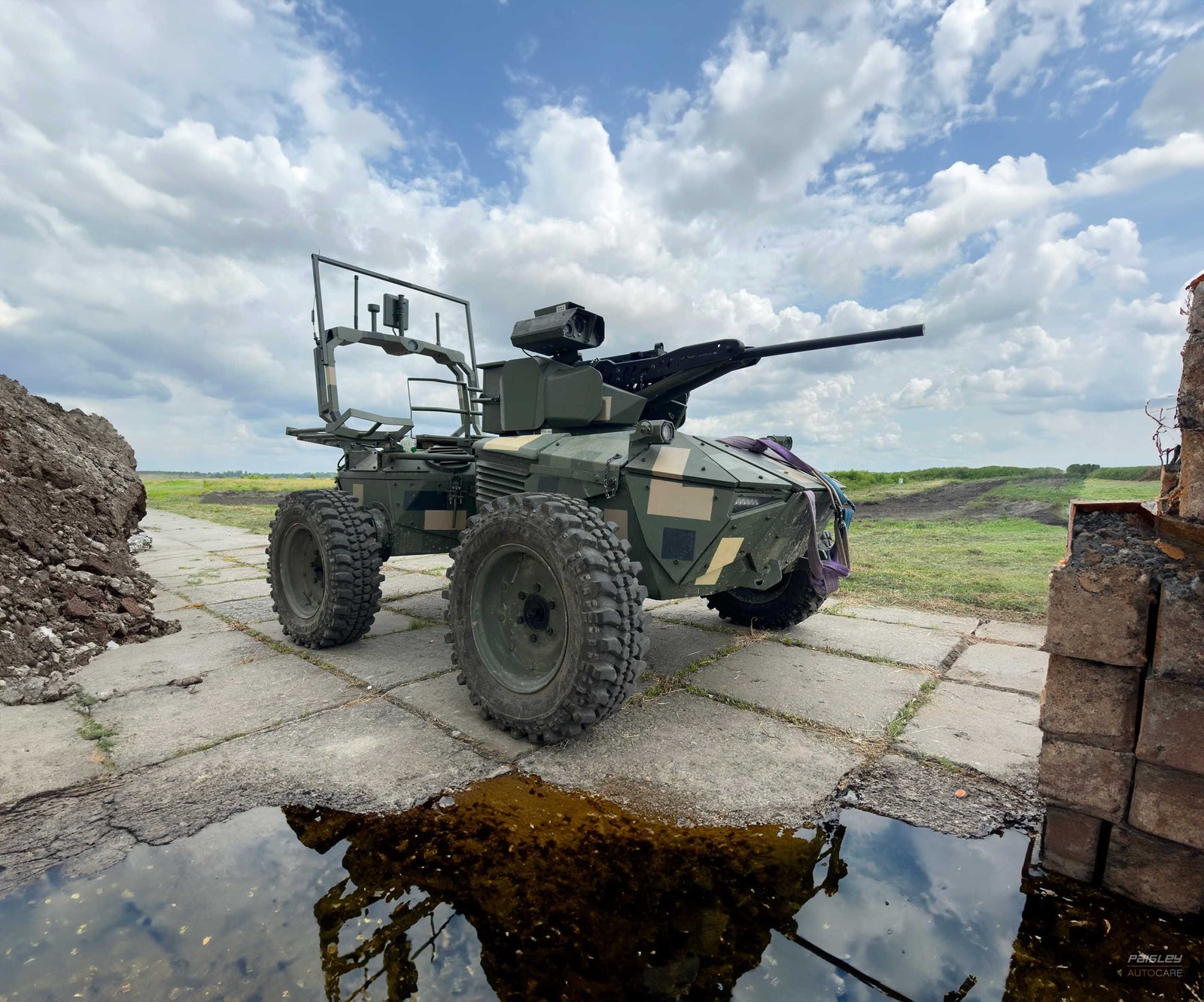 Ukraine's Ground Combat Drone "Ironclad" Takes the Frontlines Paisley Autocare