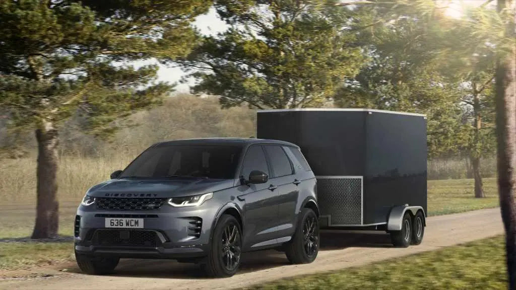 2024 Range Rover Evoque: A Fusion of Sophistication and Technology